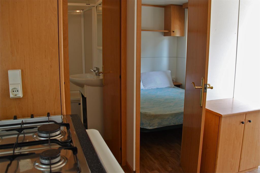 Camping Roca Hotel Blanes Room photo